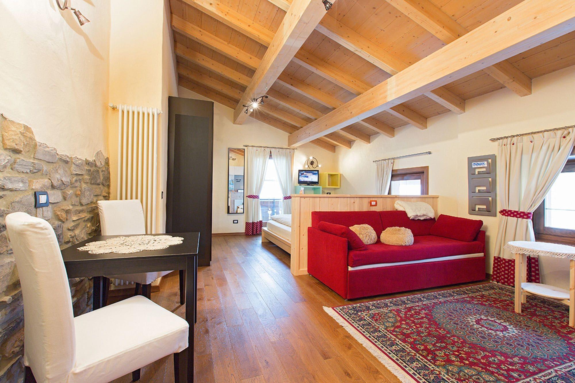 Hotel Krone Λιβίνιο Εξωτερικό φωτογραφία