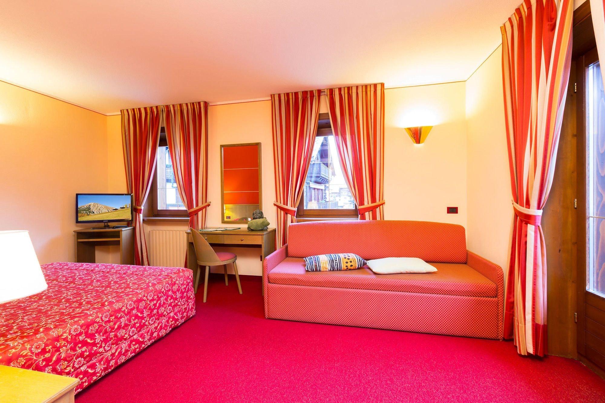 Hotel Krone Λιβίνιο Εξωτερικό φωτογραφία