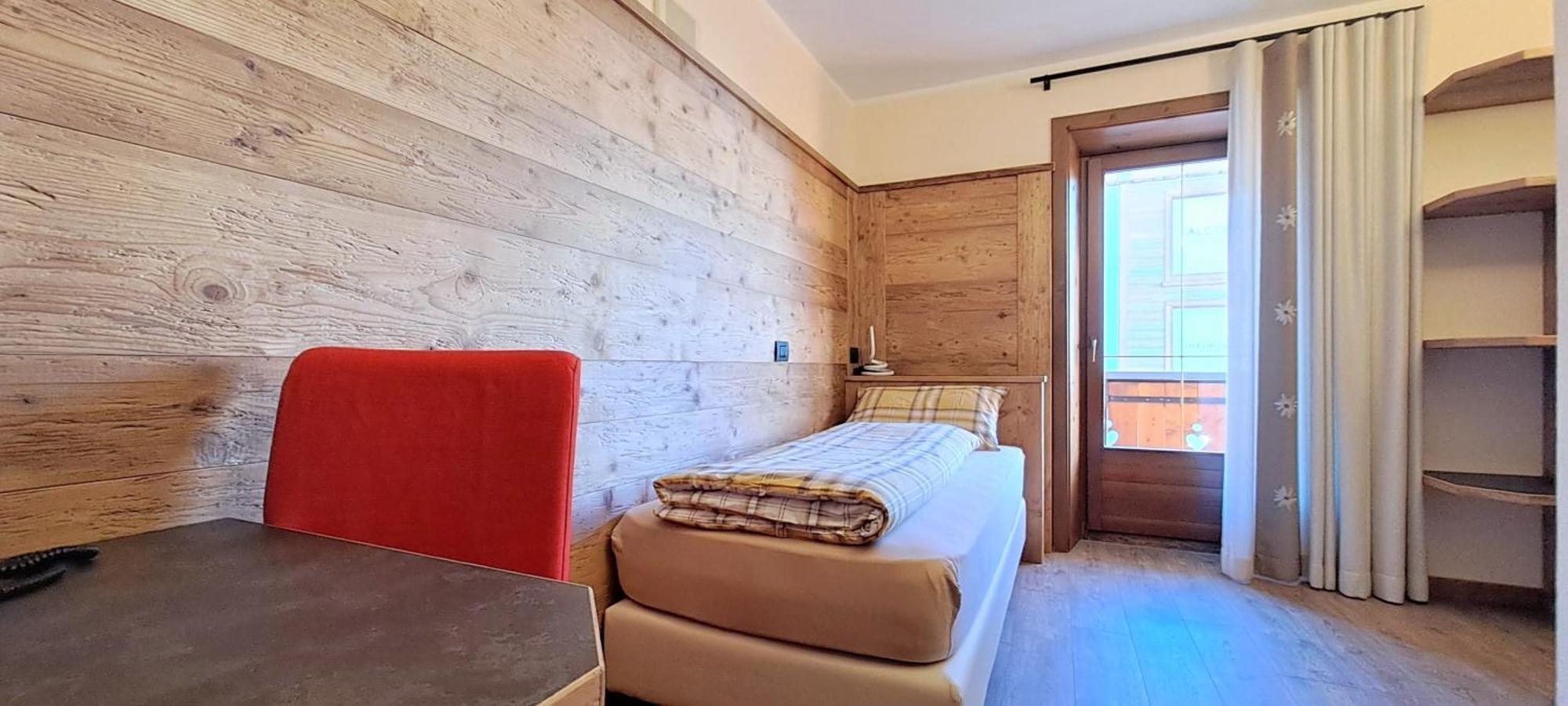 Hotel Krone Λιβίνιο Εξωτερικό φωτογραφία